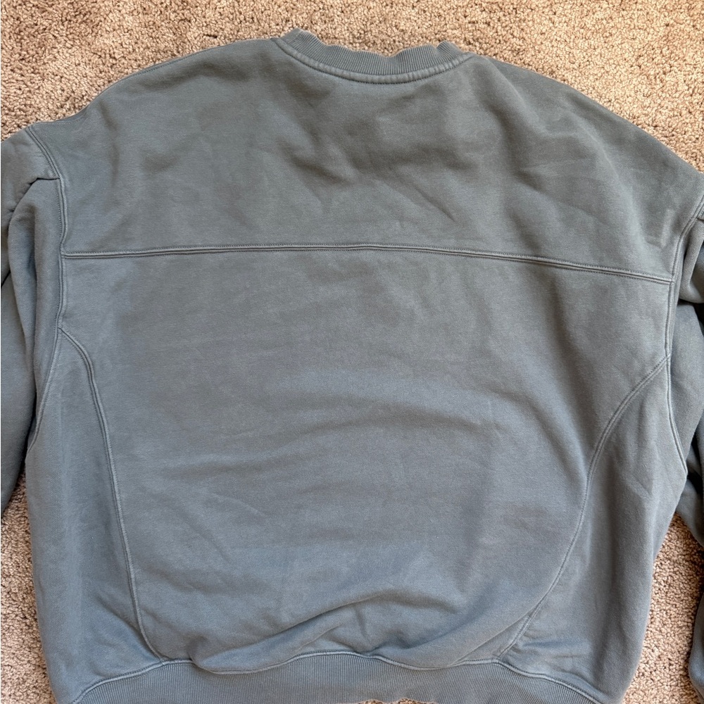 POPFLEX Women's Gray Crewneck Sweatshirt - Picture 4 of 6